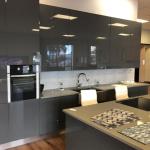 Glossy Cabinets Wood Kitchen Wooden Furniture Kitchen Cabinet Set for Villa