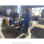 Sawdust Wood Briquette Machine 2024 Design 100 kg Per Hour Hydraulic Piston