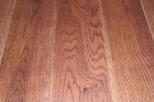 Quality red stained hand scraped oak hardwood flooring wholesale