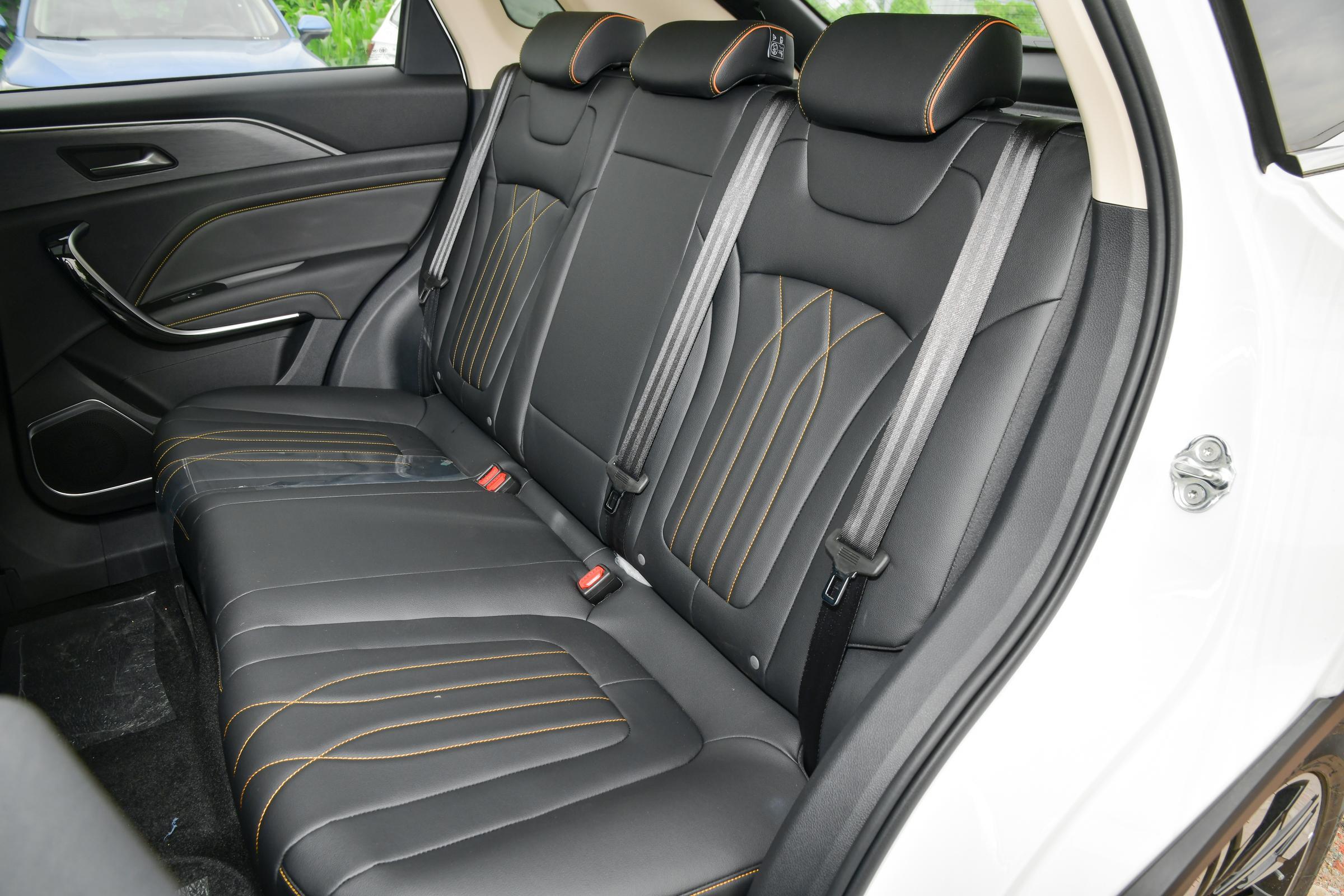 2024 Bestune T77 Sport SUV Car 5-Seater Compact Fuel Vehicle Left Automatic Gearbox Gasoline Engine Mileage 1-25000 Miles