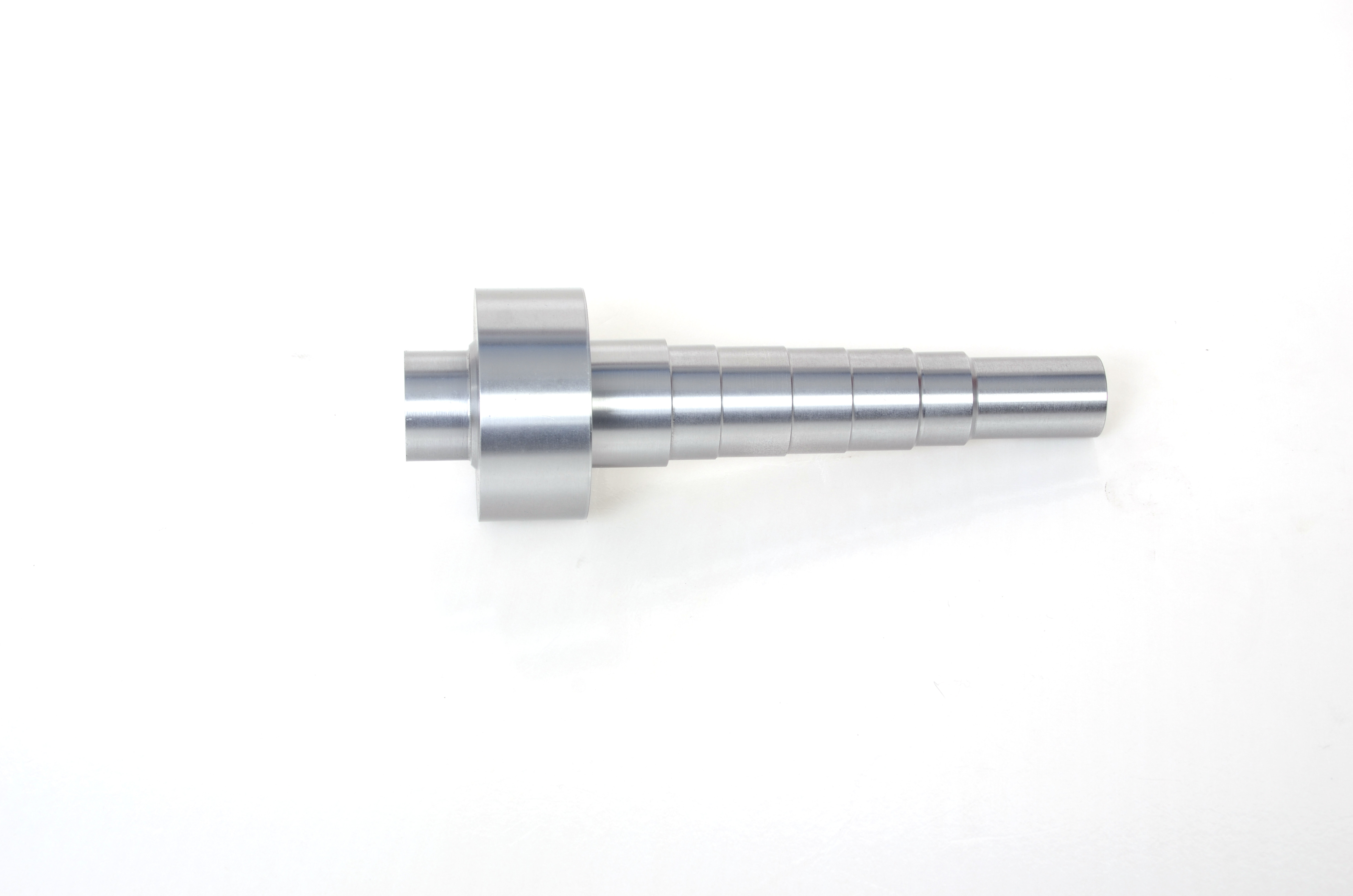 Low Carbon Machine Shaft Types 20MnCrS5 2kg Shaft Heat Treatment