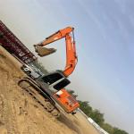 30.2 ton ready for work and experienced used Japan imported Hitachi ZX 300 LC in
