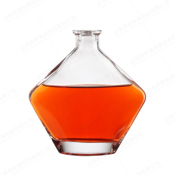 Bottle Material Healthy Lead-free Glass Clear 750ml Wine Glass Bottle for Whisky
