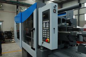 Quality Low electricity consumption servo injection molding equipment Automatic wholesale
