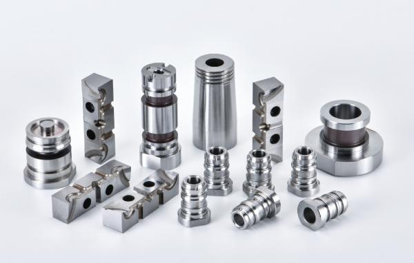 Customized 0.005mm Precision Mold Parts For High Temperature Injection Molding