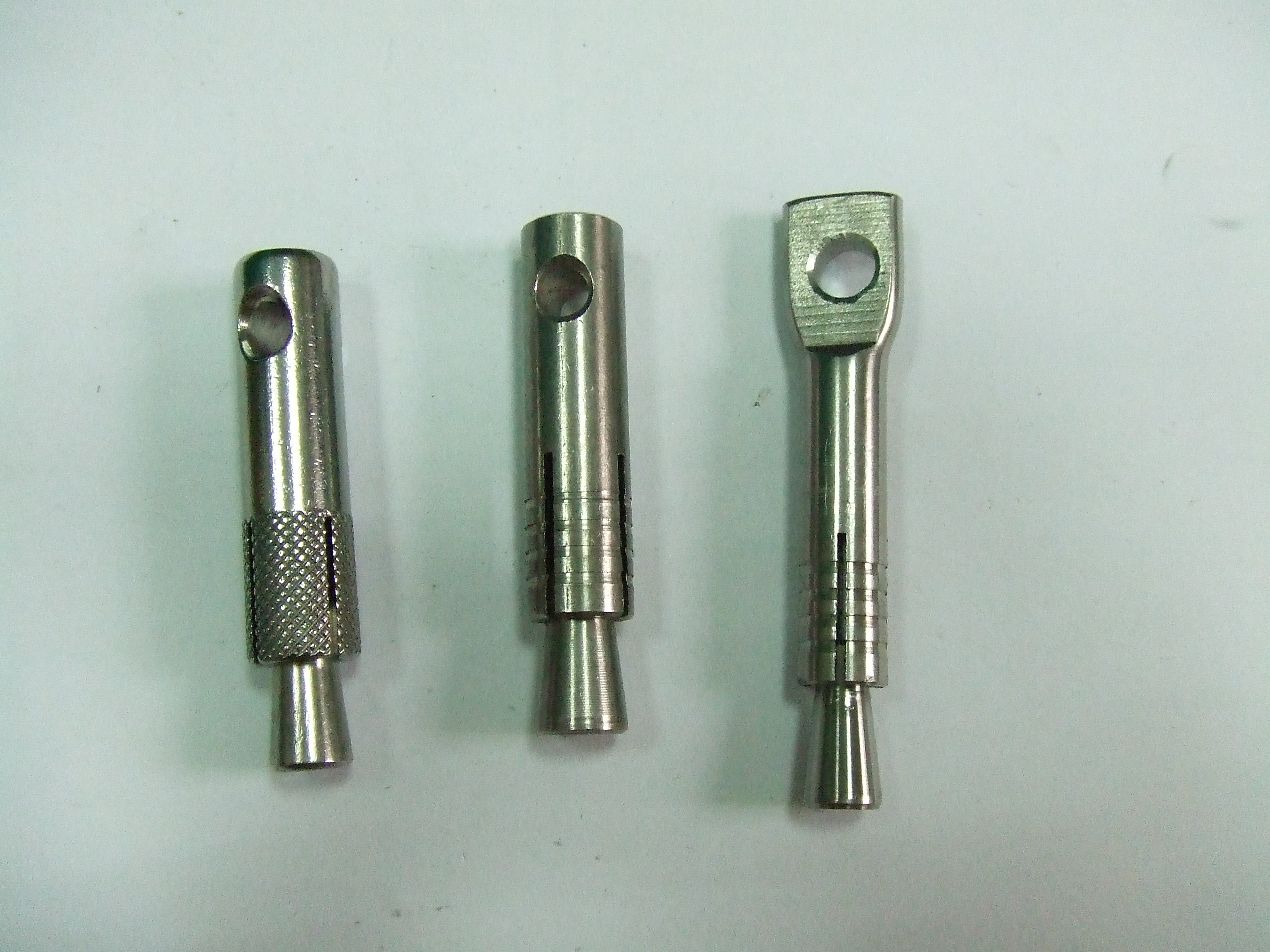 Heavy Duty Concrete Screw Anchor , Wedge Anchor Bolts Stainless Steel