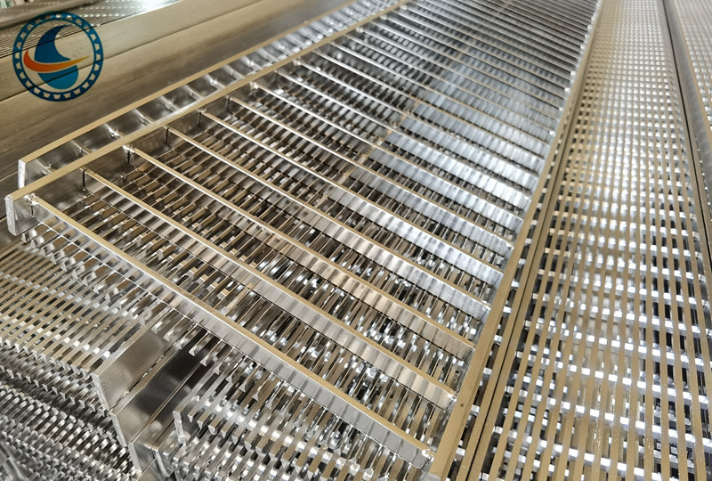 Stainless Steel 316l Wedge Wire Sheets Flat Welded For Showers
