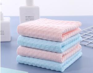 Quality Vivid Pattern Crepe 100 Cotton Jacquard Fabric Three Layers wholesale
