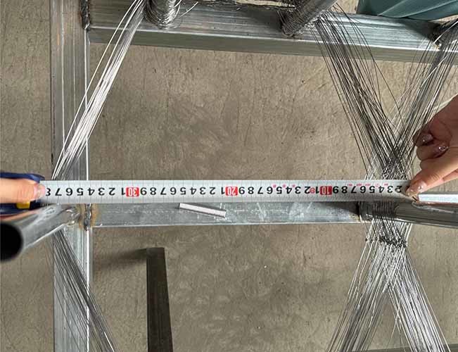 Galvanized Iron Wire Tanks Reduces Mobility Tank Barrier Net Mesh