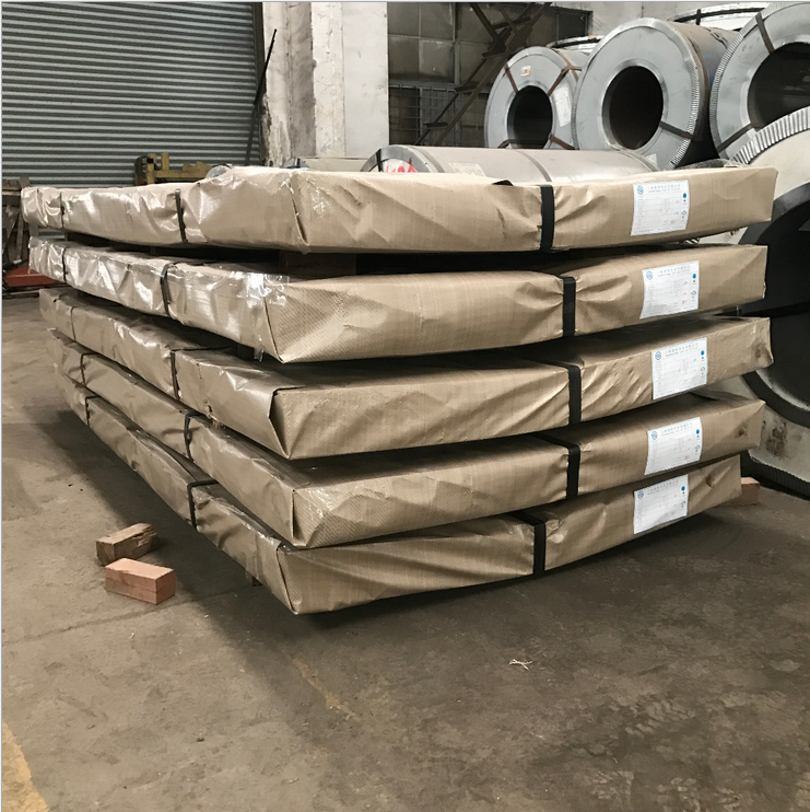 Zinc Aluminum Corrugated Galvanized Roofing Sheets 0.12 - 4mm Dx51d Dx52d