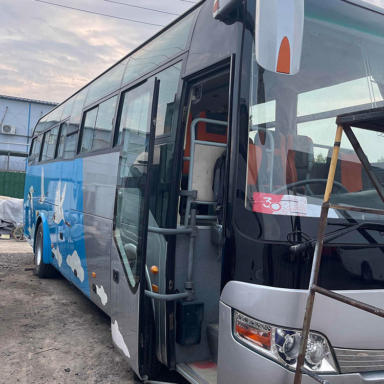 Second Hand Coach Affordable Yu Tong Bus with Good AC and Sliding Window to Africa