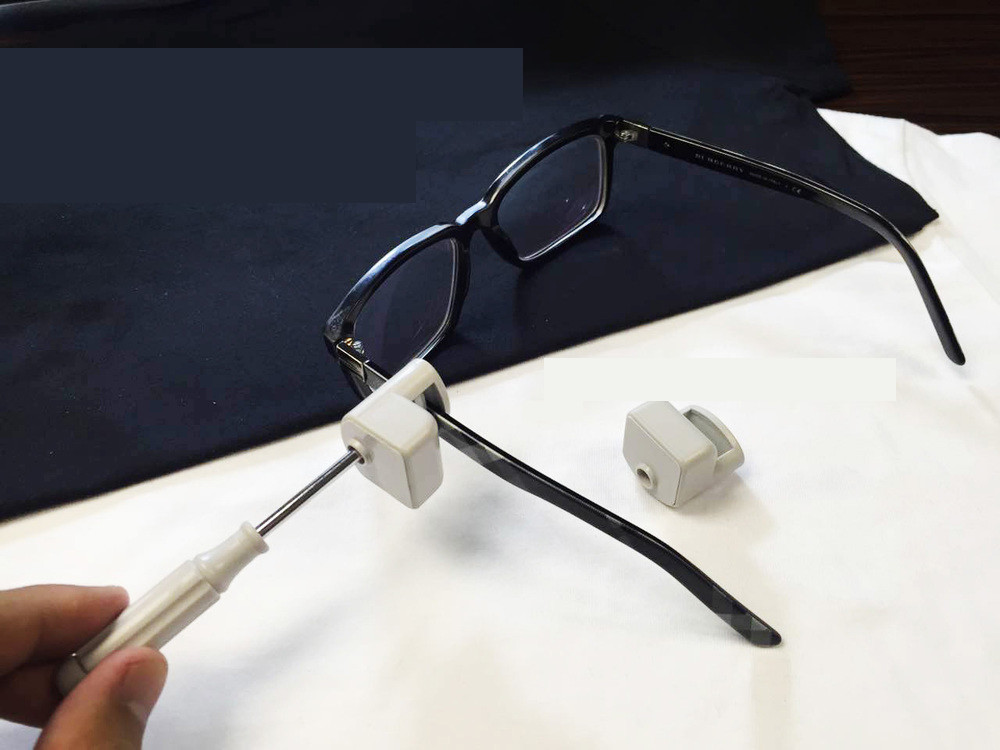 Easy To Use SecurityTag For Eyeglasses Shop Eyewears Shop Guard