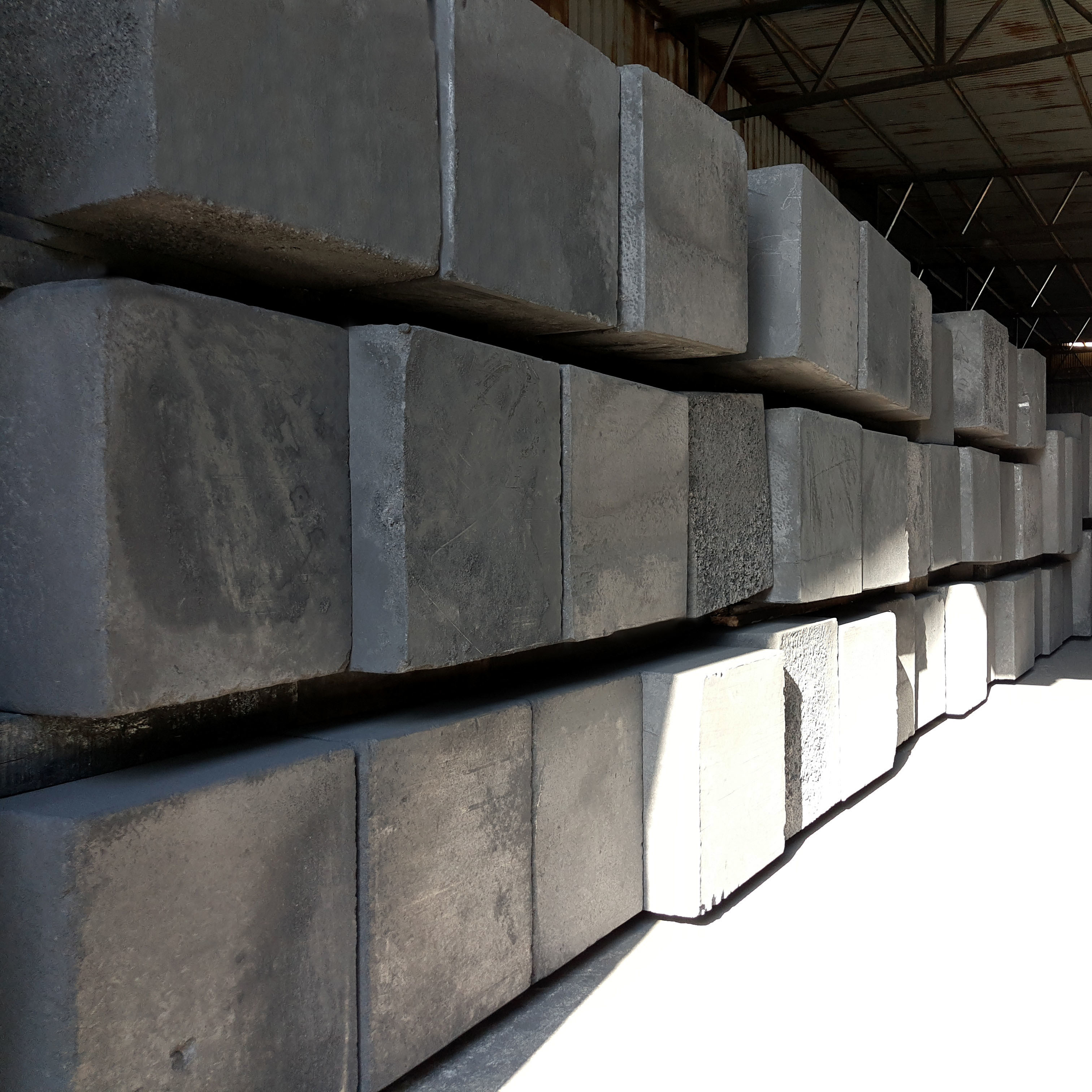 0.8mm Medium Grain Size Graphite Welding Block With High Chemical Stability