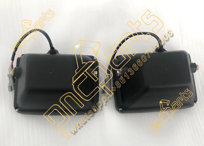 424-06-43211 Head Lamp WA320-6 Front Lamp For WA380-6 Wheel Loader