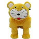 Stuffed animal toy car / playground children by car / square recreational