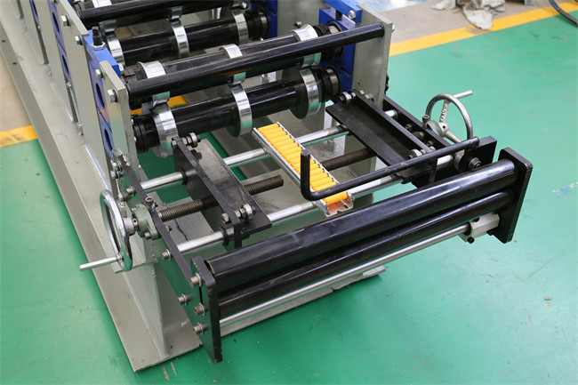 Half Round Roof Ridge Cap Roll Forming Machine For Building Material