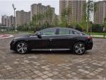 Mercedes Benz EQE 350 SEDAN RWD luxury electric car 717km range