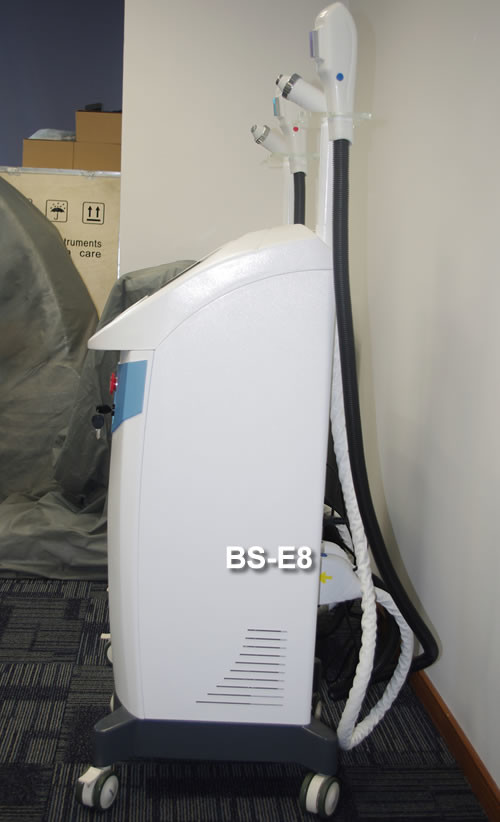 IPL Hair Removal Equipment With Cooling System For Limbs Hair / Axillary Hair Removal