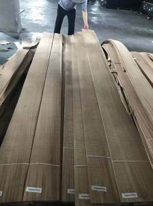 Quality 0.45mm Rough Sawn Veneer MDF Quercus European Oak Veneer Apply To Plywood wholesale