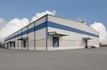 Low cost steel structure warehouses with middle column design