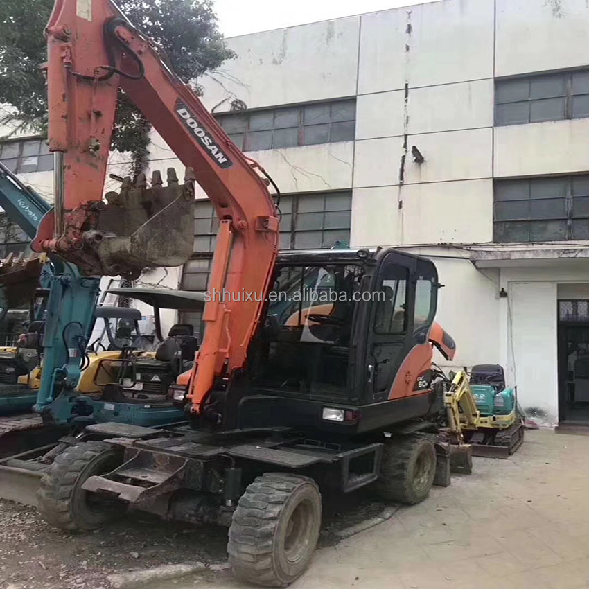 excellent performance for Doosan 60w used wheeled excavator second hand wheeled excavator doosan DX60W