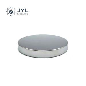 Quality Anticorrosive SA8000 Silver Metal Flat Lid , Rustproof Silver Lids For Candle Jars wholesale