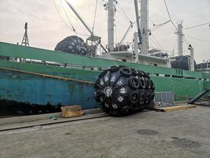 Quality 50KPa Yokohama Pneumatic Fender 80KPa Ships Dock Fenders For Boats wholesale