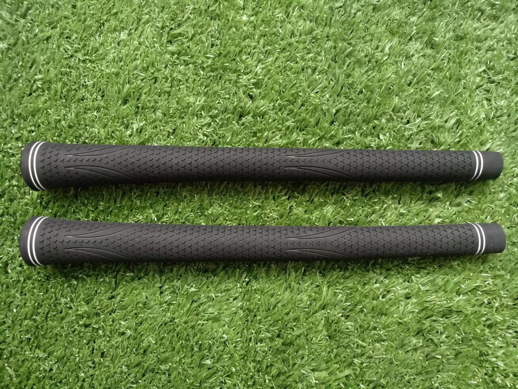 golf grip , golf grips , golf rubber grip , round grip , club iron grip , golf round grip