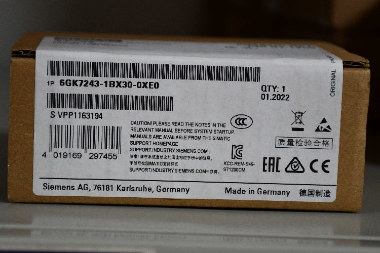 Siemens Ethernet Switch, 6 RJ45 port, 24V dc, 10 Mbit/s, 100 Mbit/s Transmission Speed, DIN Rail Mount