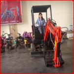 Electric Hammer Mini Crawler Excavator 3000kg 20KW Color Customized