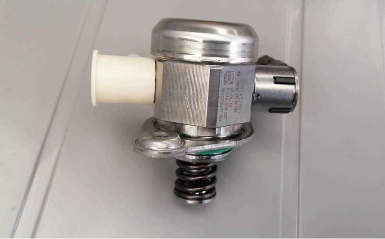 Geely Binyue's high-temperature and high-pressure silver high-pressure fuel pump can supply fuel efficiently.