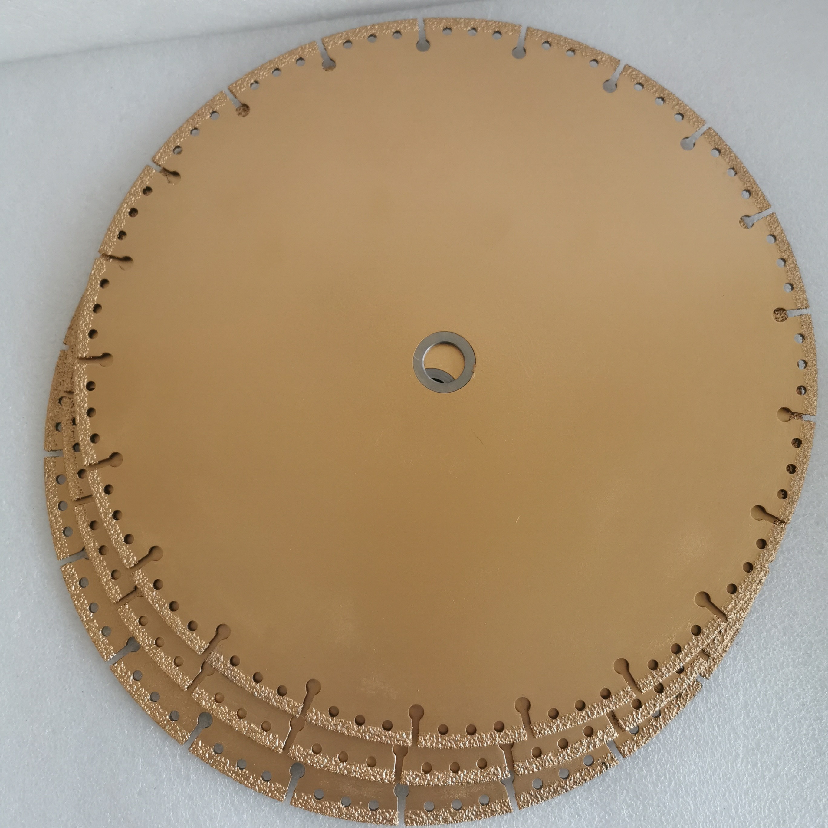 D300mm Diamond Grinding Wheels For Stone Processing With Vacuum Brazed Technology