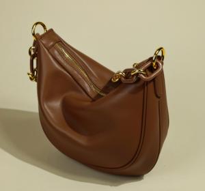 Quality Dumplings Underarm Shoulder Bag 28cm 10cm Female Crossbody Bag wholesale