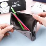 Customized Logo Acceptable Fashion Cartoon Canvas Pen Bag for Junior High School