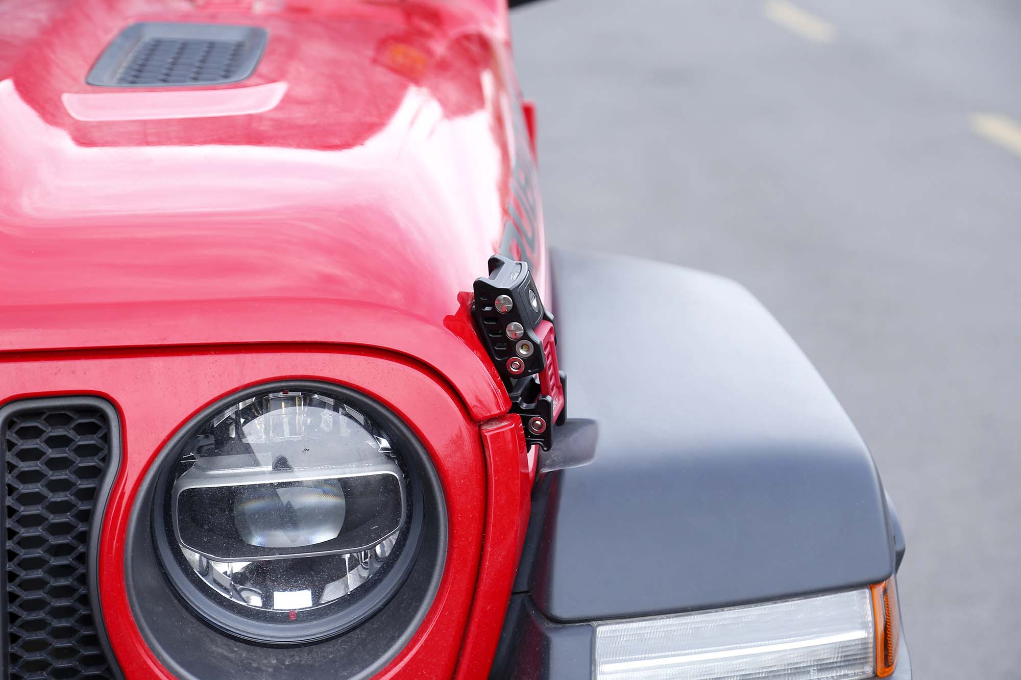 Jeep Wrangler Locking Hood Latches Kit with Heavy Duty Aluminium Alloy Red and Black