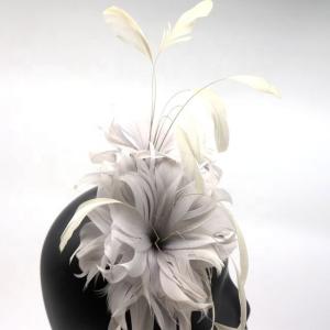 Quality Diwali Party White Feather Fascinator Headband , Millinery Feather Flowers wholesale