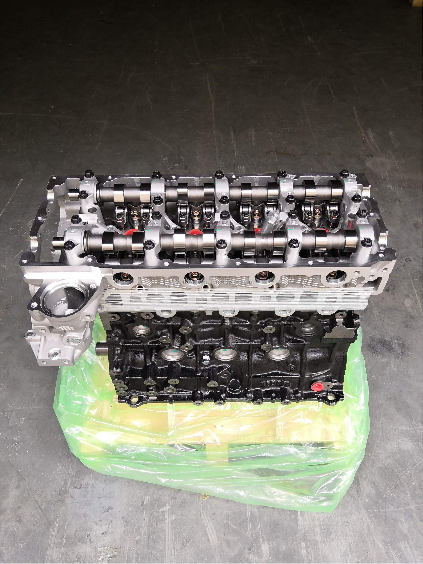 Standard Torque 2.5L Diesel Engine Perfect Match for ISUZU PICKUP KB25 D-MAX MU-X
