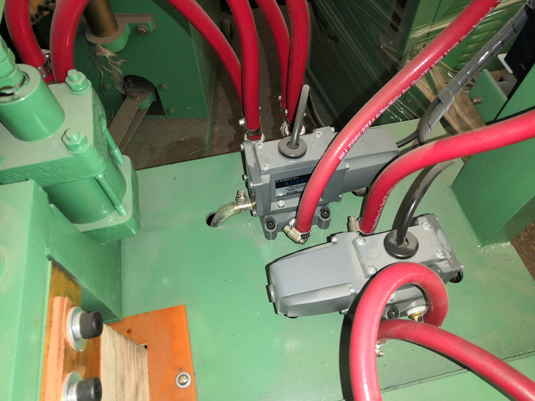 YXM-50 Custom Welded Welding Machine for Slab Wire Square Iron Automatic Butt Welding