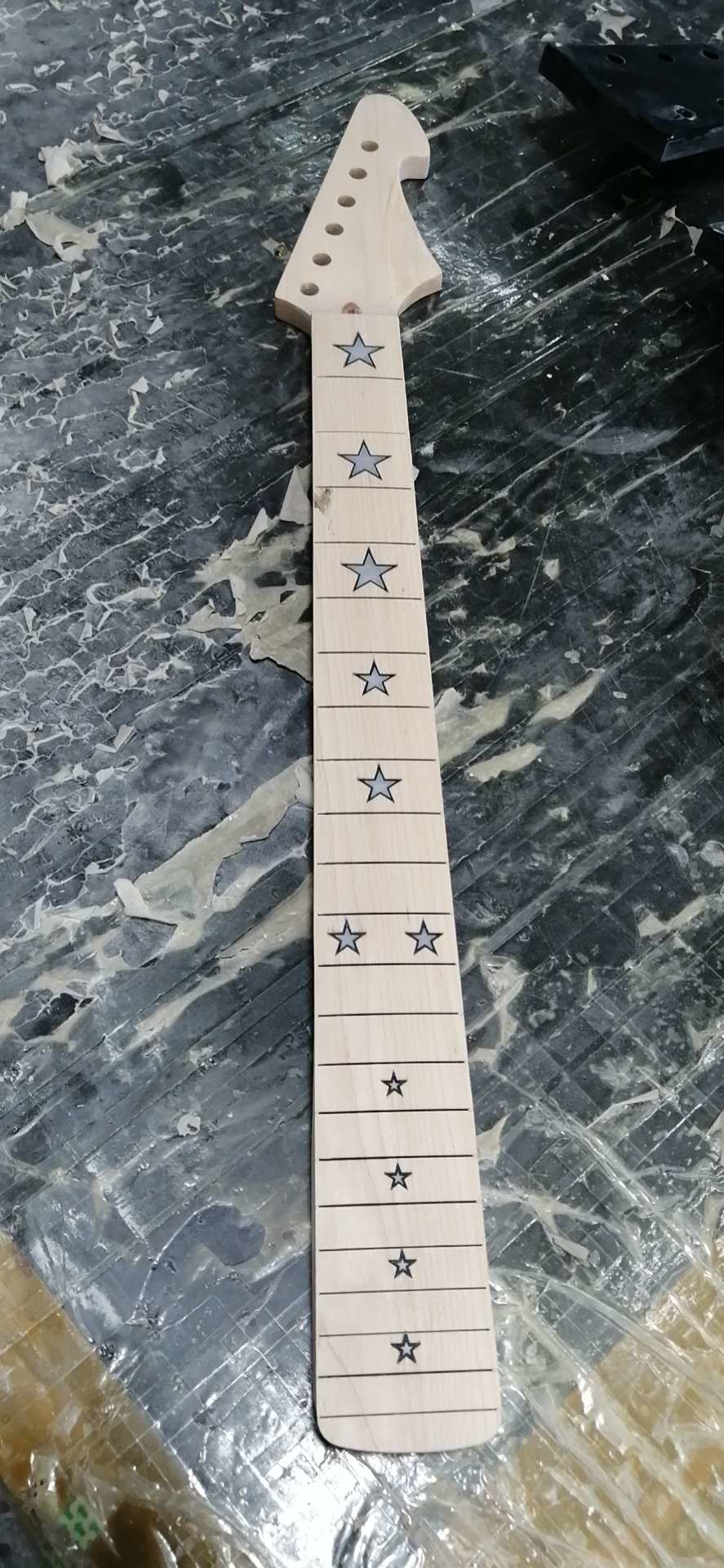 Custom Grand 22 Fret Roasted Maple Electric Guitar Neck for Handmade Tele Guitar Kits Gloss Finished with Bone Nut