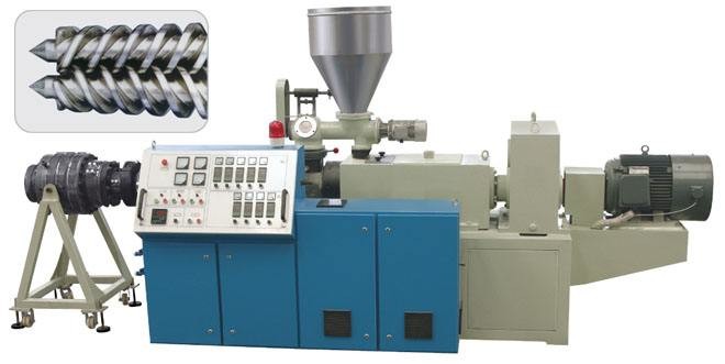 Plastic PVC Pipe Extrusion Line With Pipe Belling Machine
