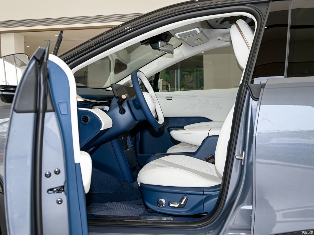 Zeekr X Long Rang EV Dynamic Fashion 5-Door 4-Seat Compact SUV Electric Car