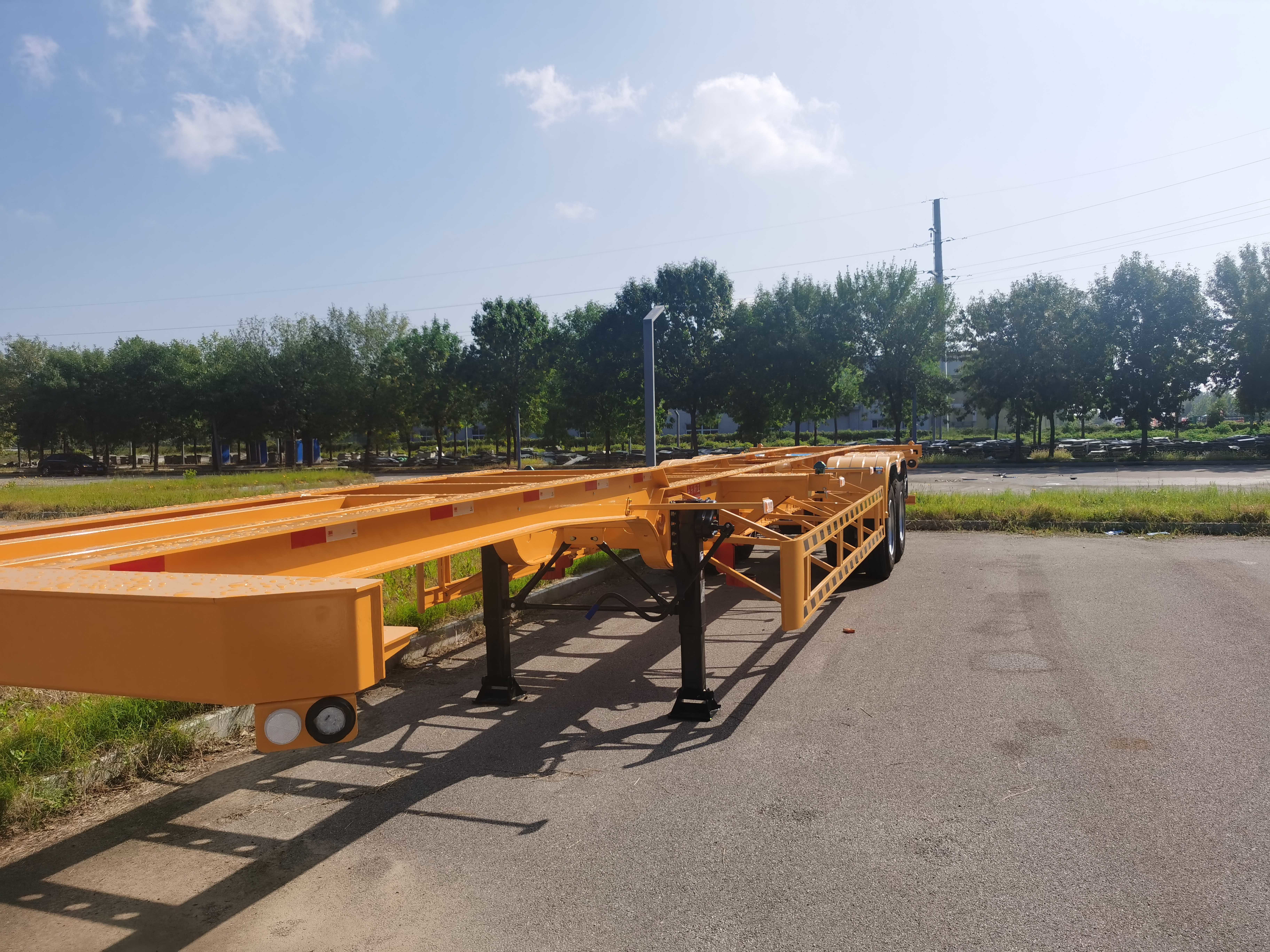 2 Axle 20ft 40ft Skeleton Trailer Container Skeletal Trailer Transporter
