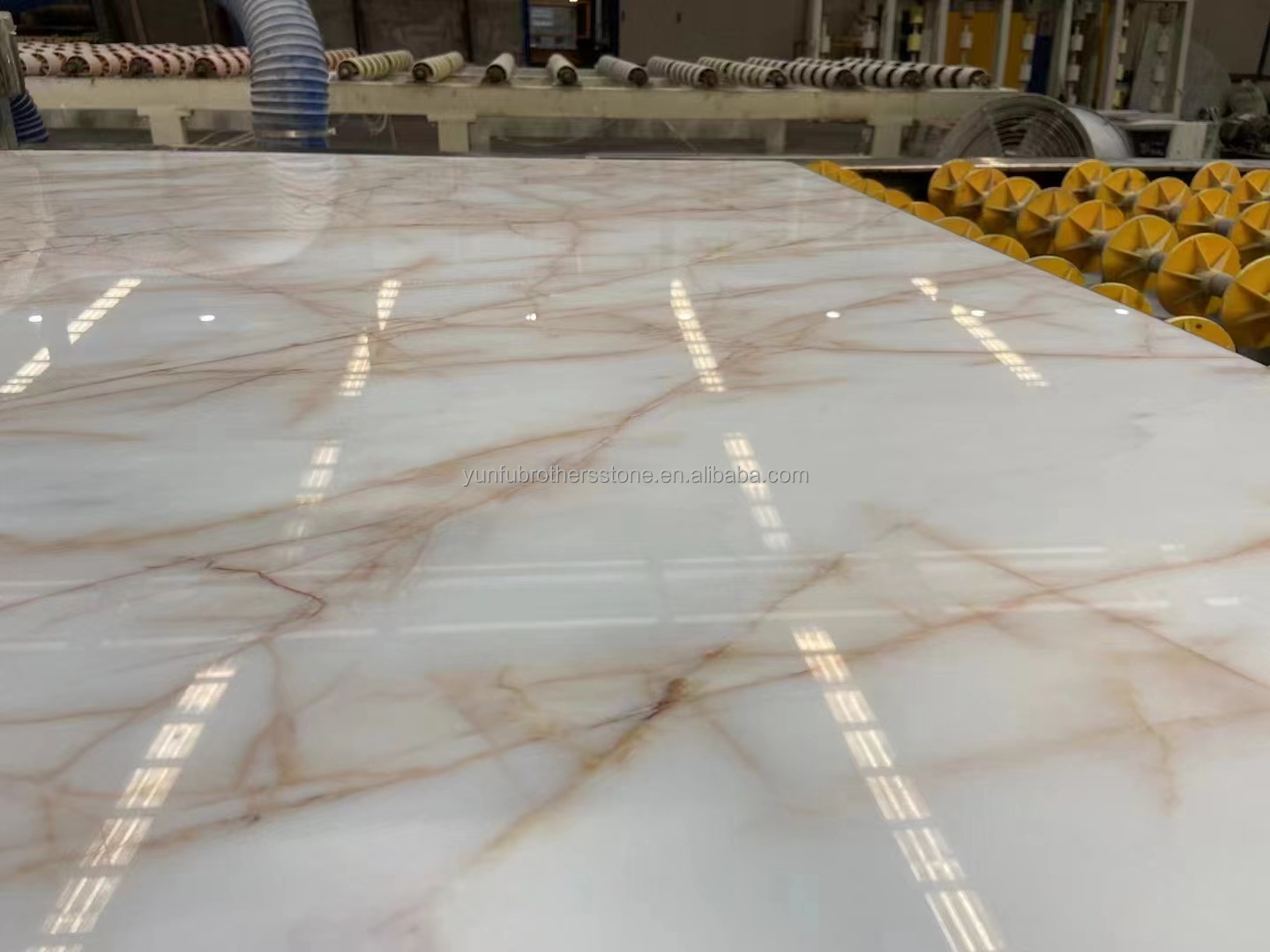 Custom White Onyx Marble Matt Finish Modern Luxury Round Dining Table with Red Veins
