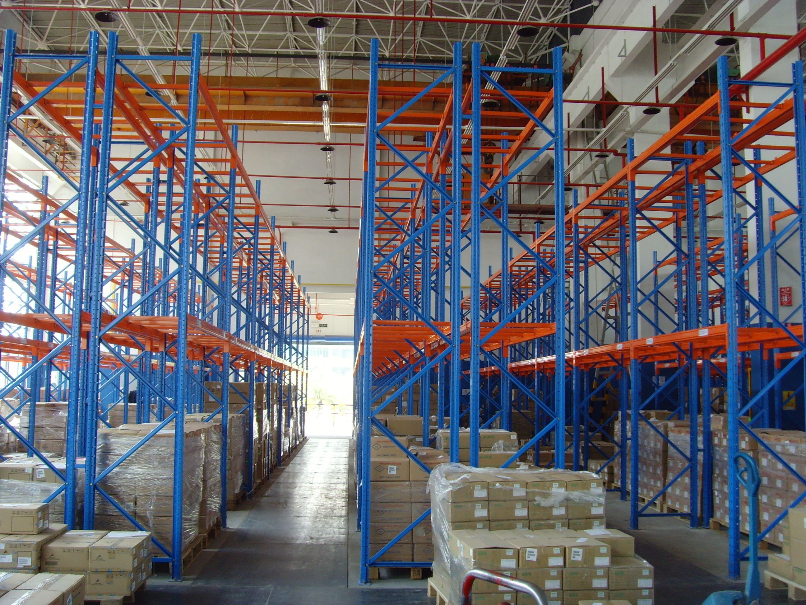 RoHS Heavy Duty Warehouse Shelving / Storage Pallet Rack Selective