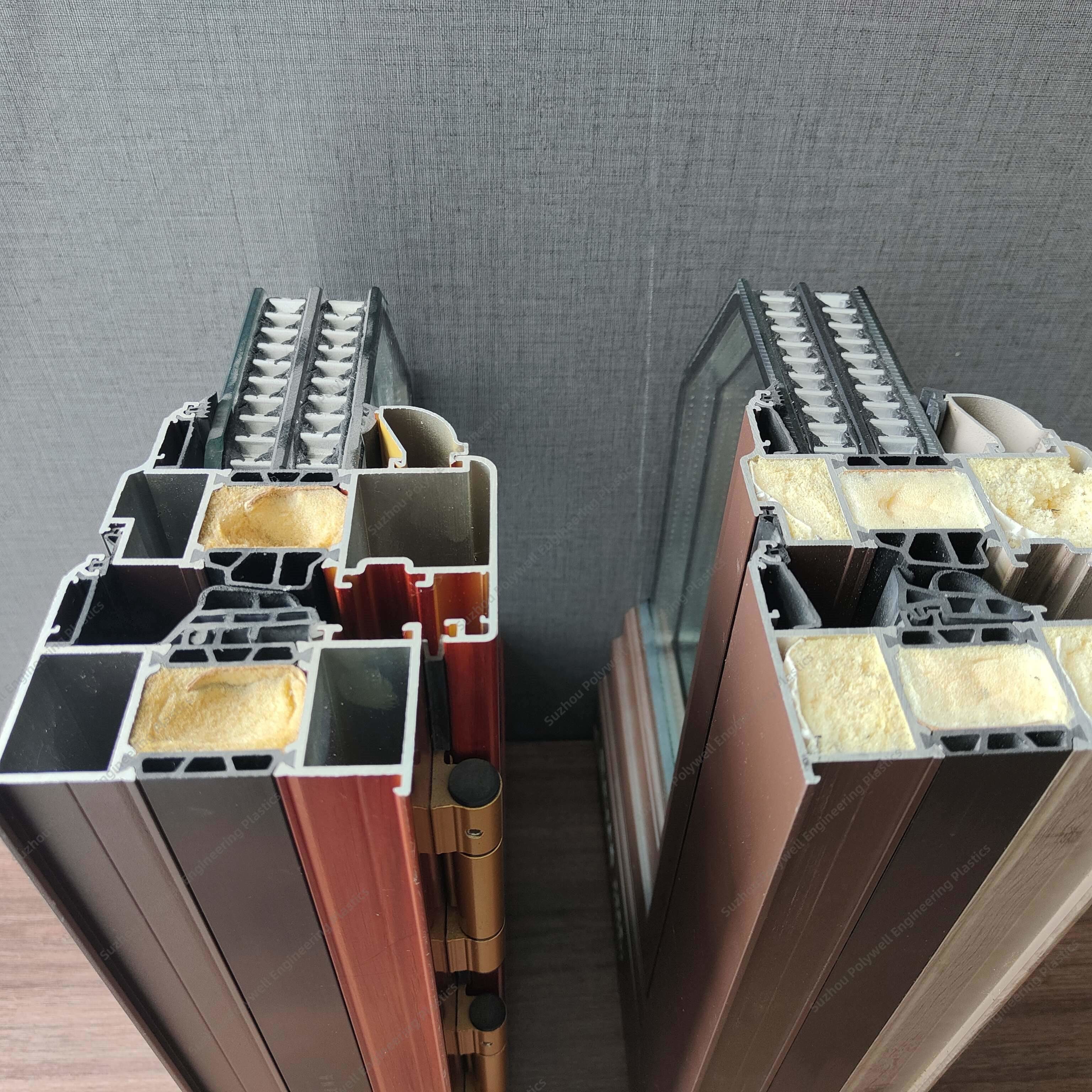 Highly Toughened Aluminum Sliding Window With Polyamide Extrusion Heat Insulation Strip