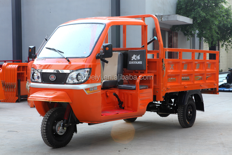 Adult Cargo Three Wheel Motorcycle 200cc 250cc Windproof Tricycle In Mexico Good