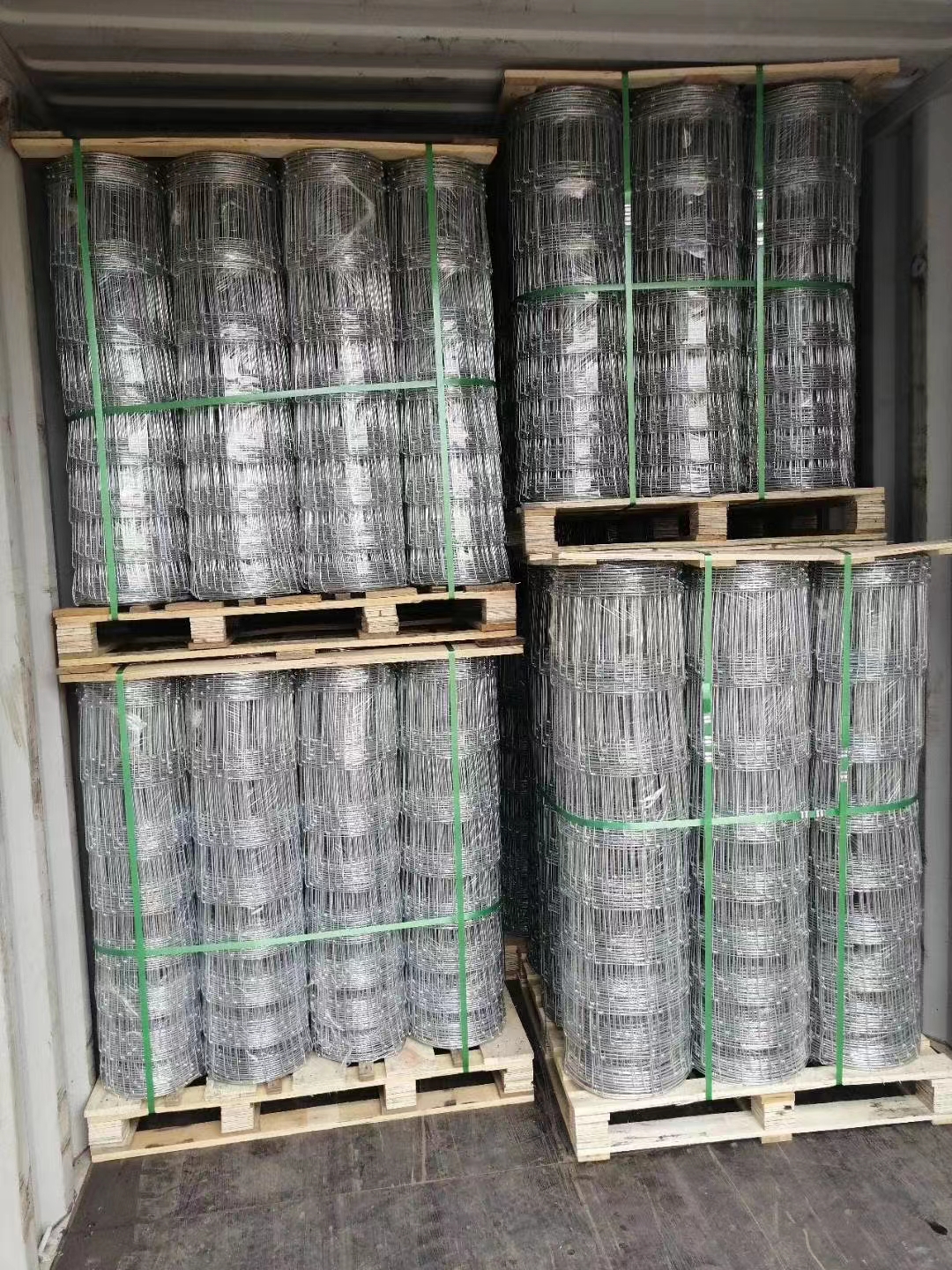 Waterproof Galvanized High Tensile Livestock Fence for Grassland and Livestock Farm