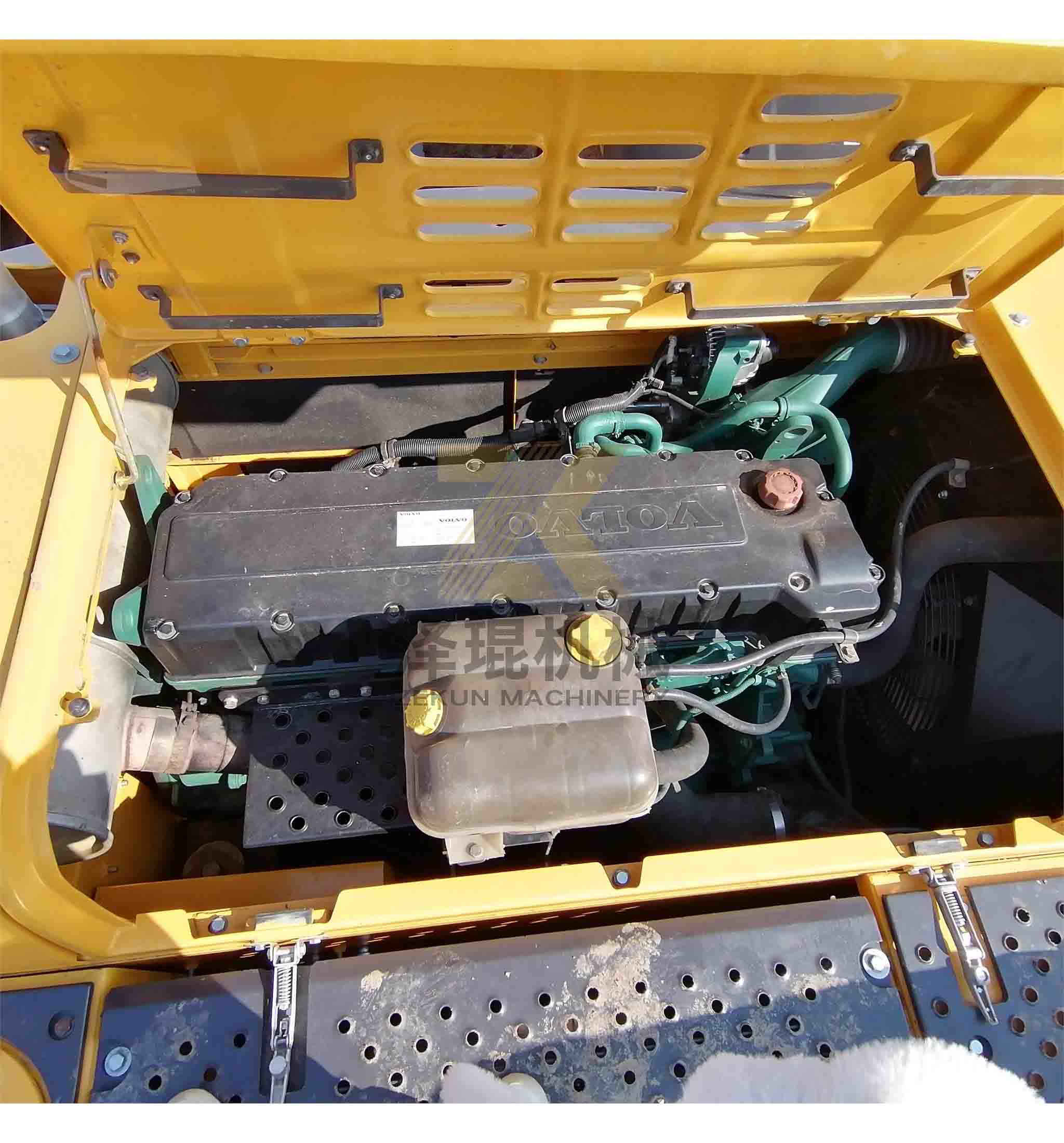 2020 Volvo EC360DL Crawler Excavator 36900KG Excellent Condition