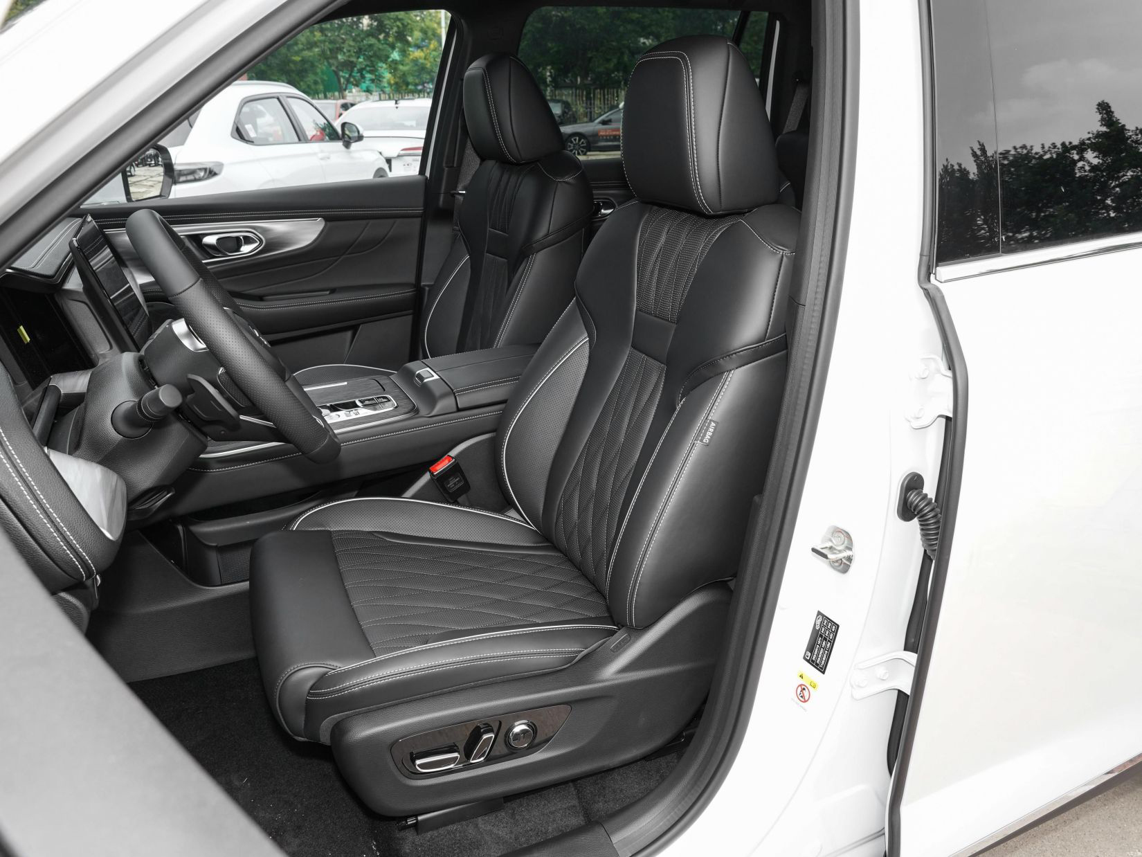 2024 Passenger Motor City Gac Trumpchi GS8 2.0t Turbo Car with Maximum Power 150-200Ps and High Speed Automobile