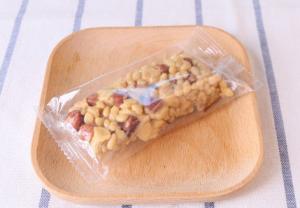 Quality Full Nutrition Bar Low Fat Protein Energy Bars Good For Spleen / Stomach wholesale